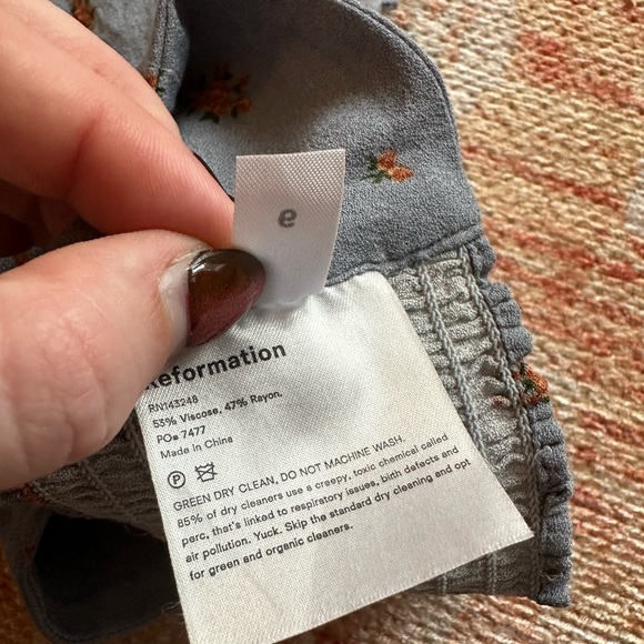 Reformation Catania TANK only blue floral size 6 cropped top - Picture 6 of 6